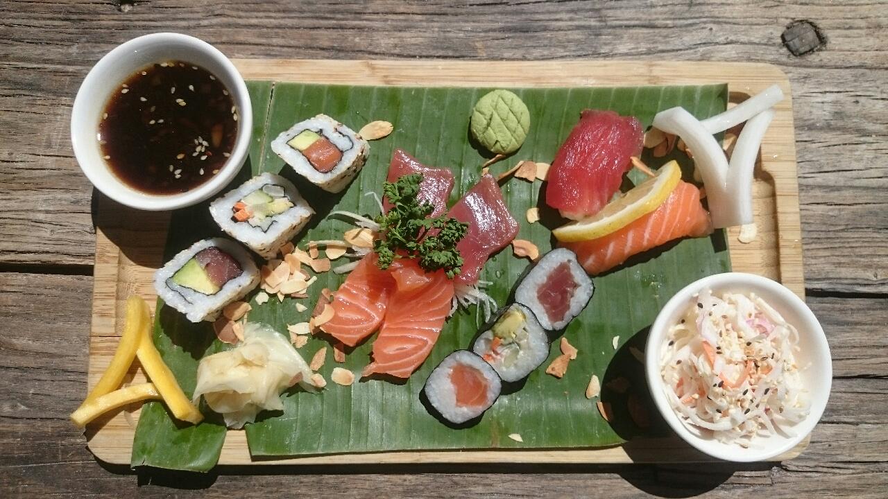 sushi-maki-sashimi